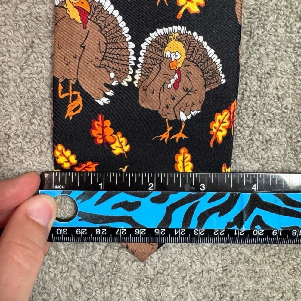 Ralph Marlin Mens Thanksgiving Turkey Autumn Leaves Novelty Tie Black Polyester